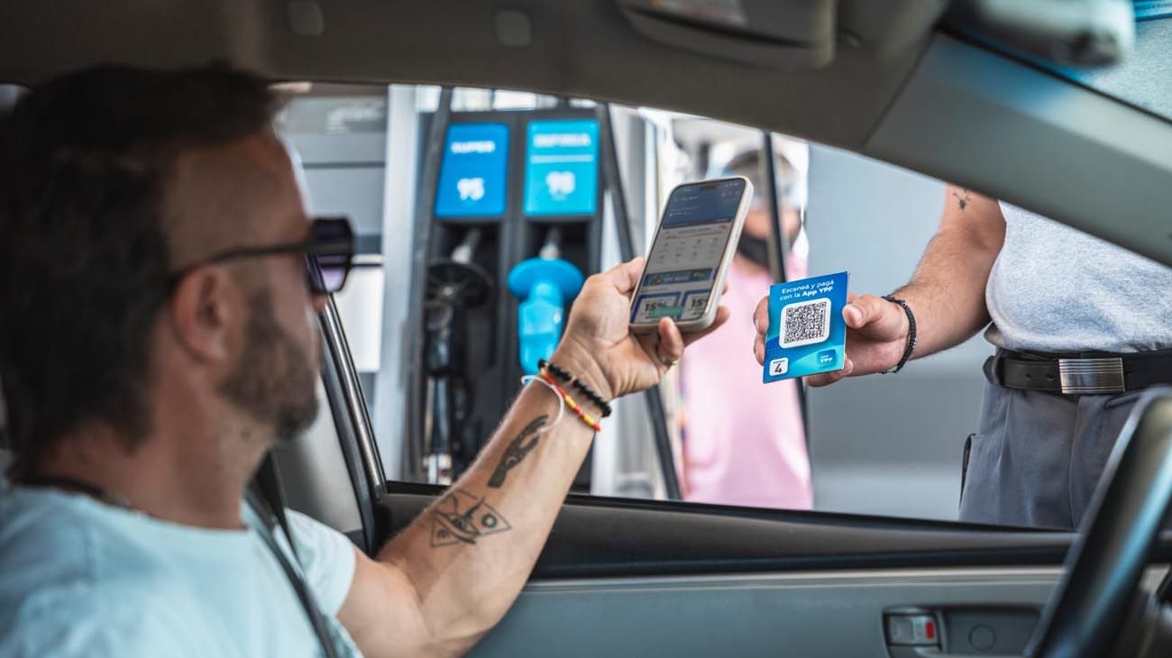 La app de YPF se convierte en billetera virtual y sale a competir al mundo fintech: ¿Cuándo estará operativa?