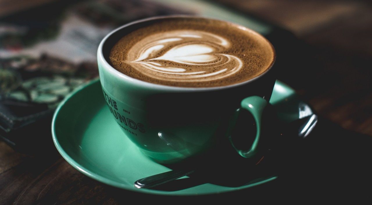 A partir del lunes se podrá consumir en las veredas de los bares y cafeterías