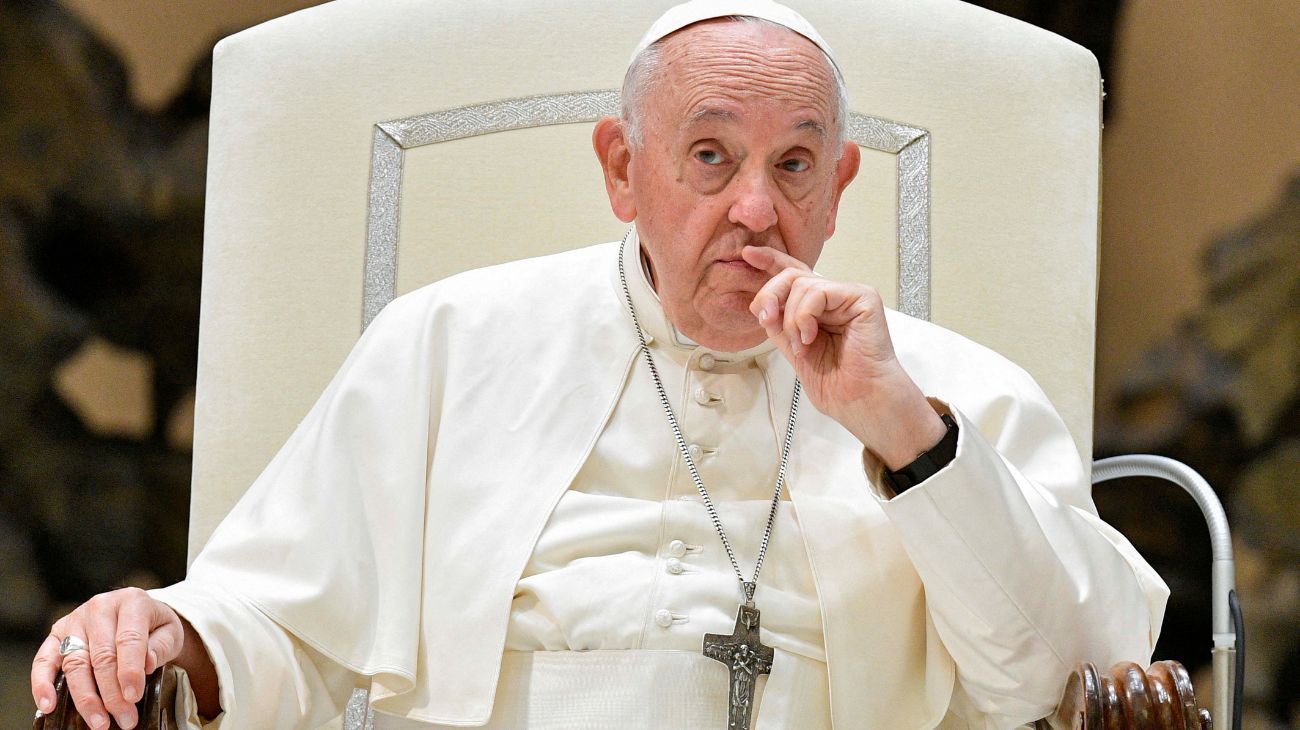 Papa Francisco: “El mundo se va desmoronando”