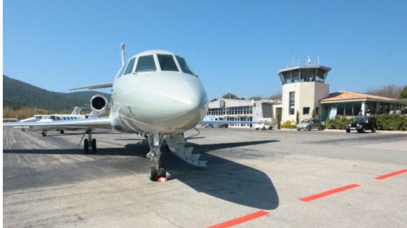 Macri y un vuelo privado de 12.000 euros para viajar de París a St.Tropez
