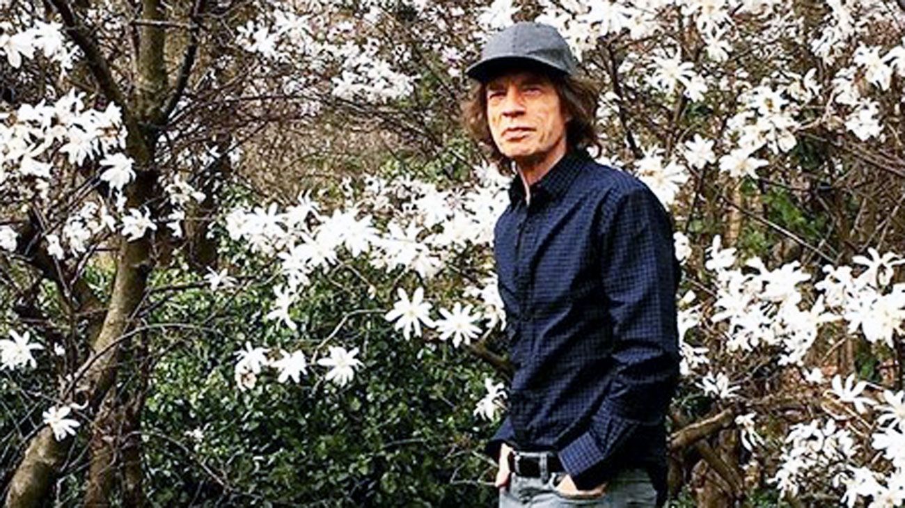 Jagger se recupera, pero no vendrá al país