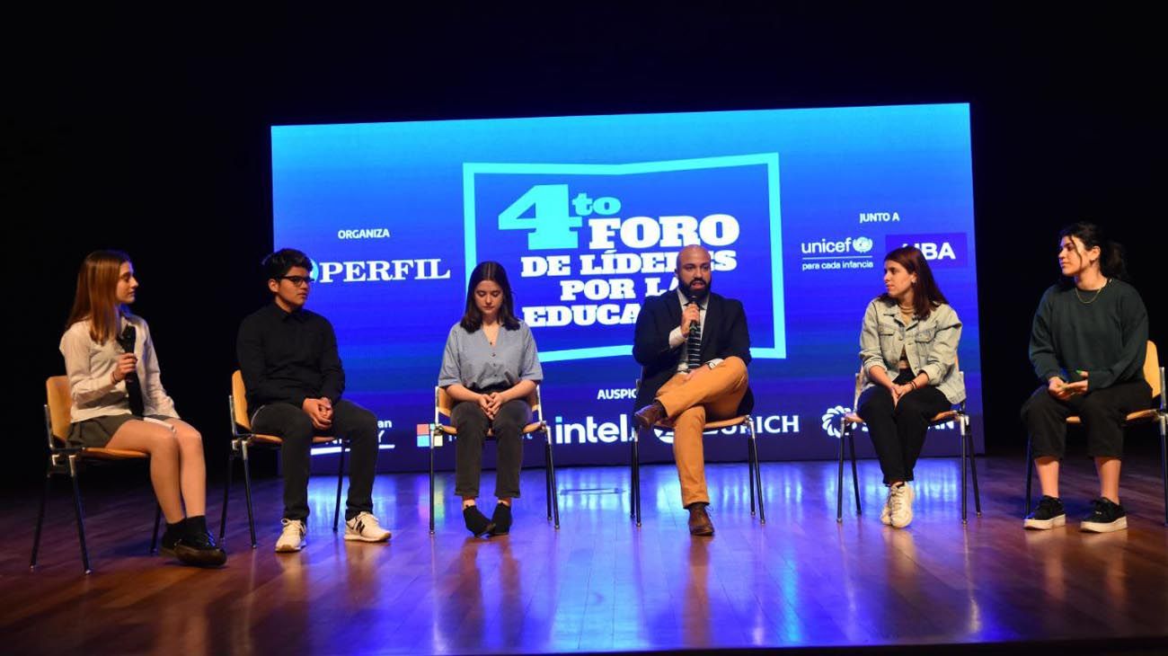 Docentes y estudiantes de escuelas preuniversitarias revelaron cómo impactó la pandemia en las clases