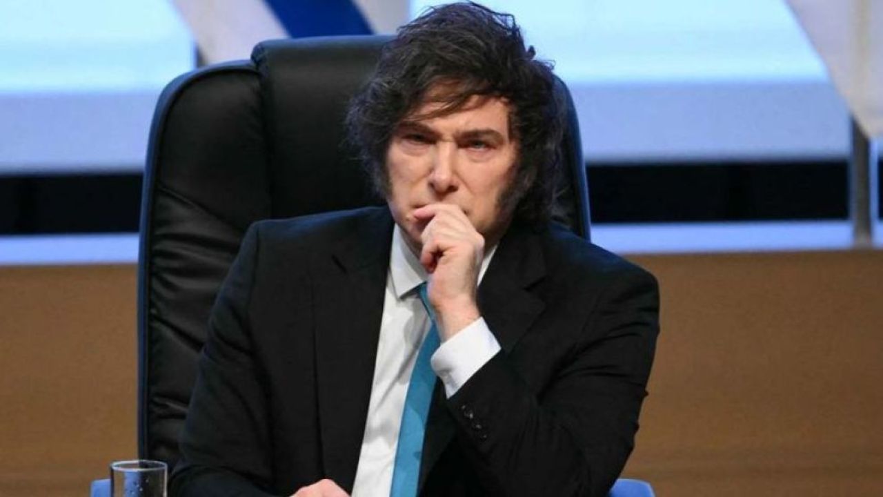Encuesta: la desaprobación de Milei llega al 58.3% y se consolidan las figuras de Myriam Bregman y Axel Kicillof