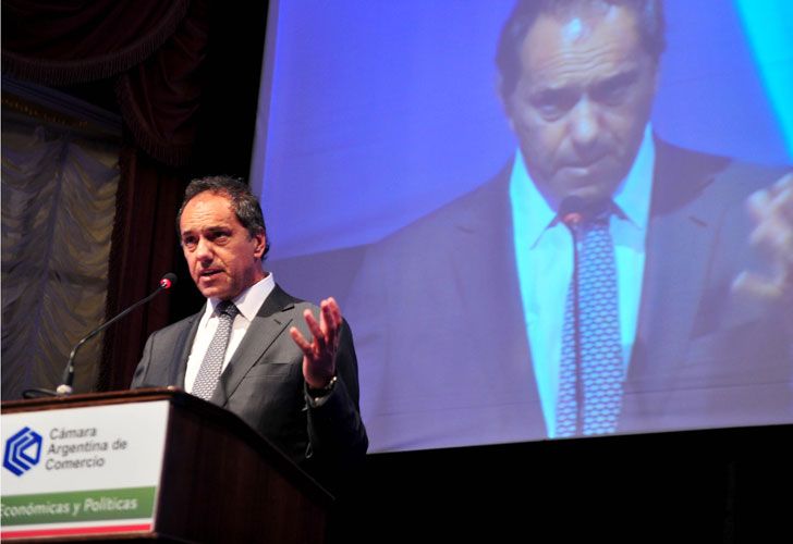 Scioli sobre la fuga hacia el massismo: "soy profundamente democrático"