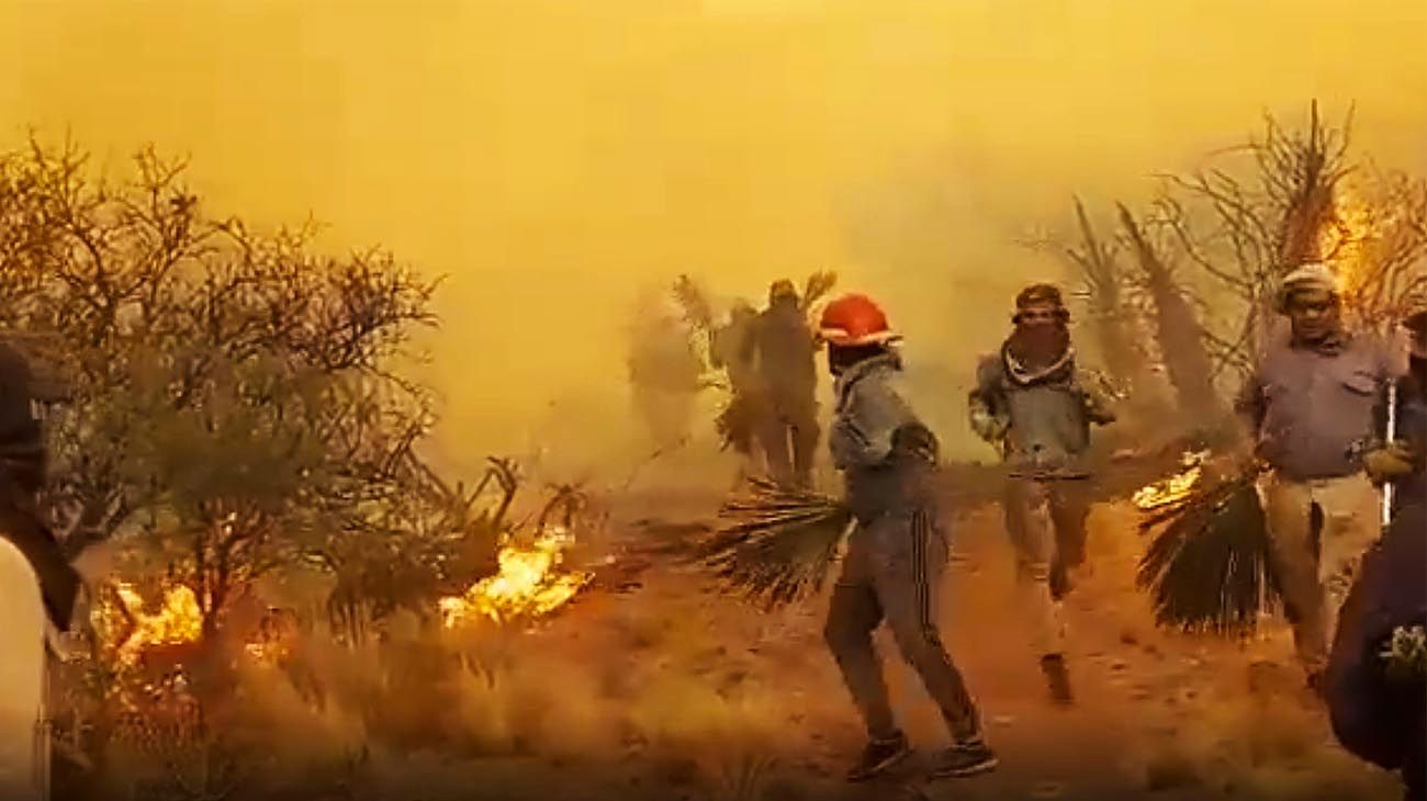 El fuego no da tregua en Córdoba: hay dos muertos y 70 evacuados