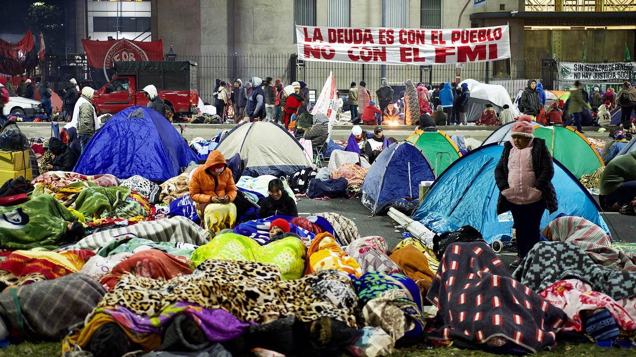Piqueteros duros preparan acampe de 48 horas pese a las señales de Stanley