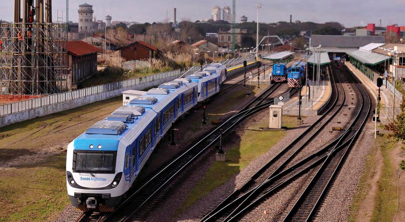 Suspendieron la línea ferroviaria Belgrano Sur por coronavirus y aislaron a 162 personas
