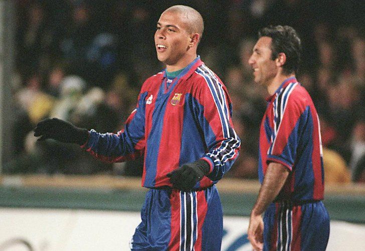 Ronaldo tuvo sexo con dos mujeres en el Camp Nou