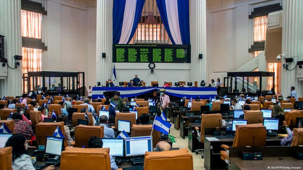 Nicaragua embiste contra las ONG