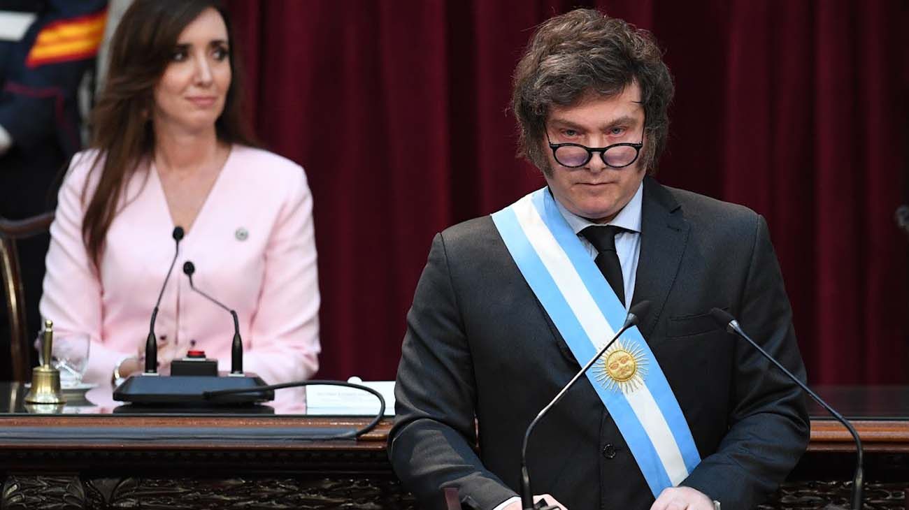 El Gobierno anunció el aumento de las jubilaciones por decreto