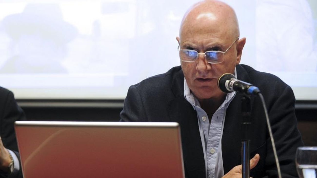Agustín Salvia: "Si esto sale mal, podemos llegar a un 80% de pobreza"