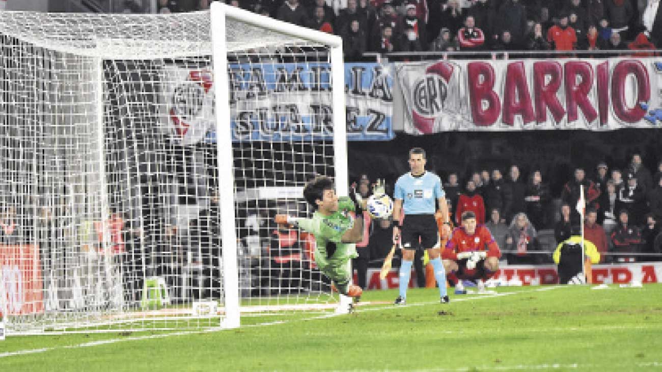 Un fútbol insólito y a la vez extraordinario