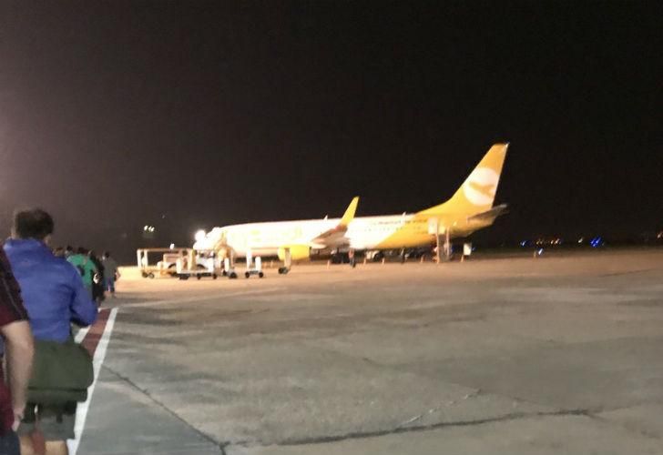 Otro avión de Flybondi no despegó y los pasajeros se enojaron