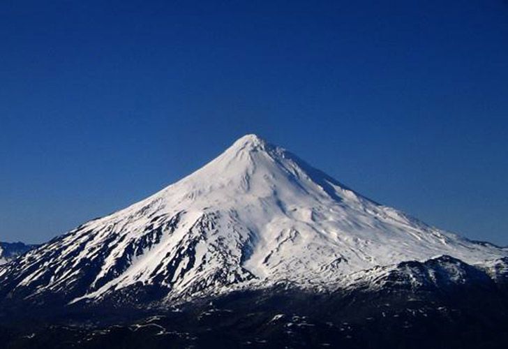 Desprendimiento en el volcán Lanín: un muerto y dos heridos