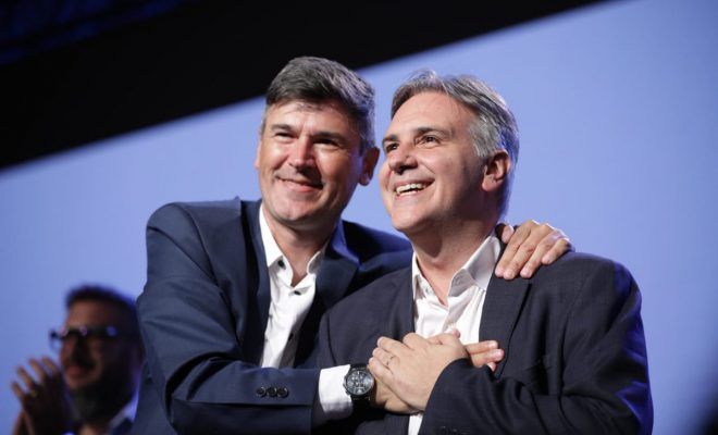 Llaryora pide licencia para acelerar su campaña