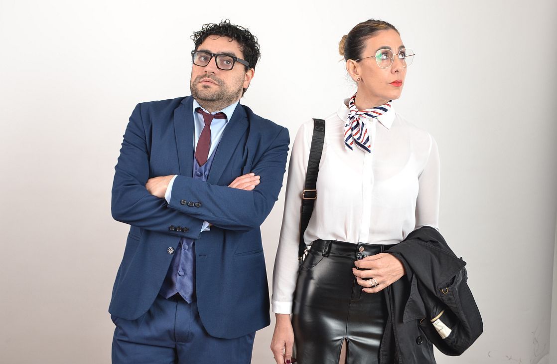 El Ascensor: dos grandes interpretaciones para corporizar las relaciones humanas de hoy