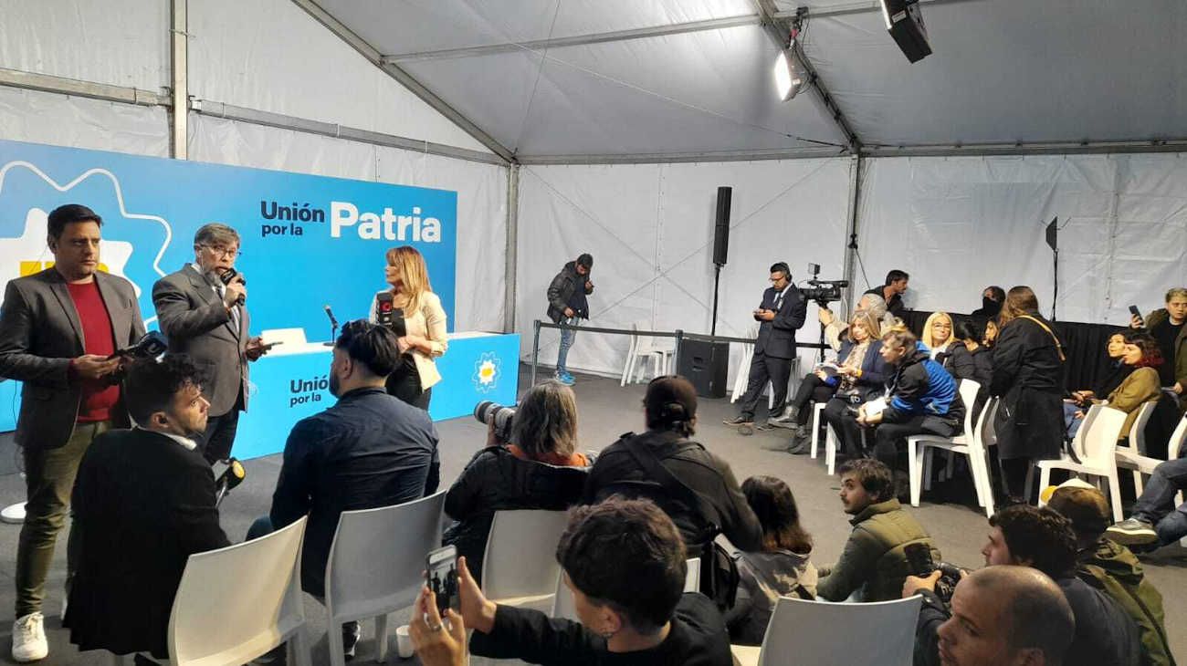 "No hay info": hermetismo en el búnker de Unión por la Patria al cierre de los comicios