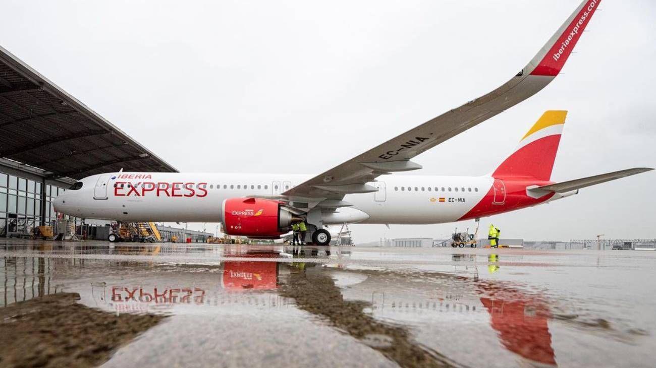 Drama en el aire: falleció una pasajera argentina en un vuelo de Iberia que venía desde Barcelona