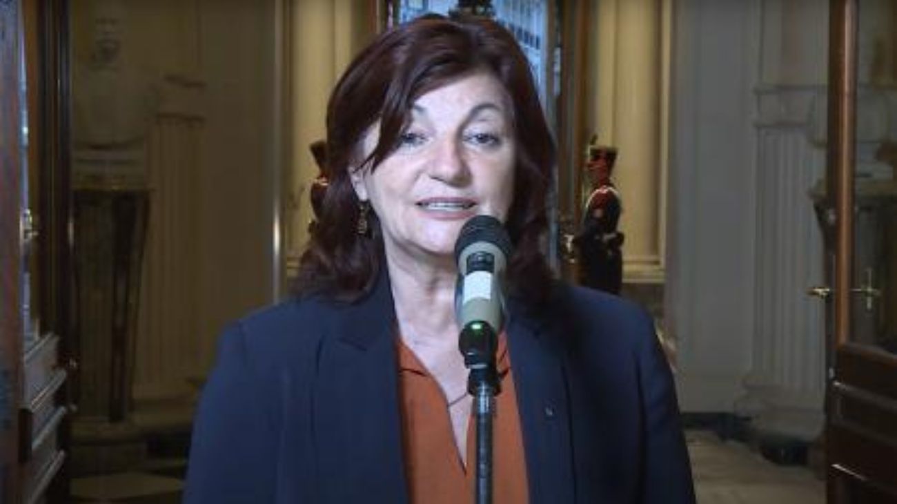 Kelly Olmos: "Estoy sacando una resolución para que el paro no afecte el presentismo"
