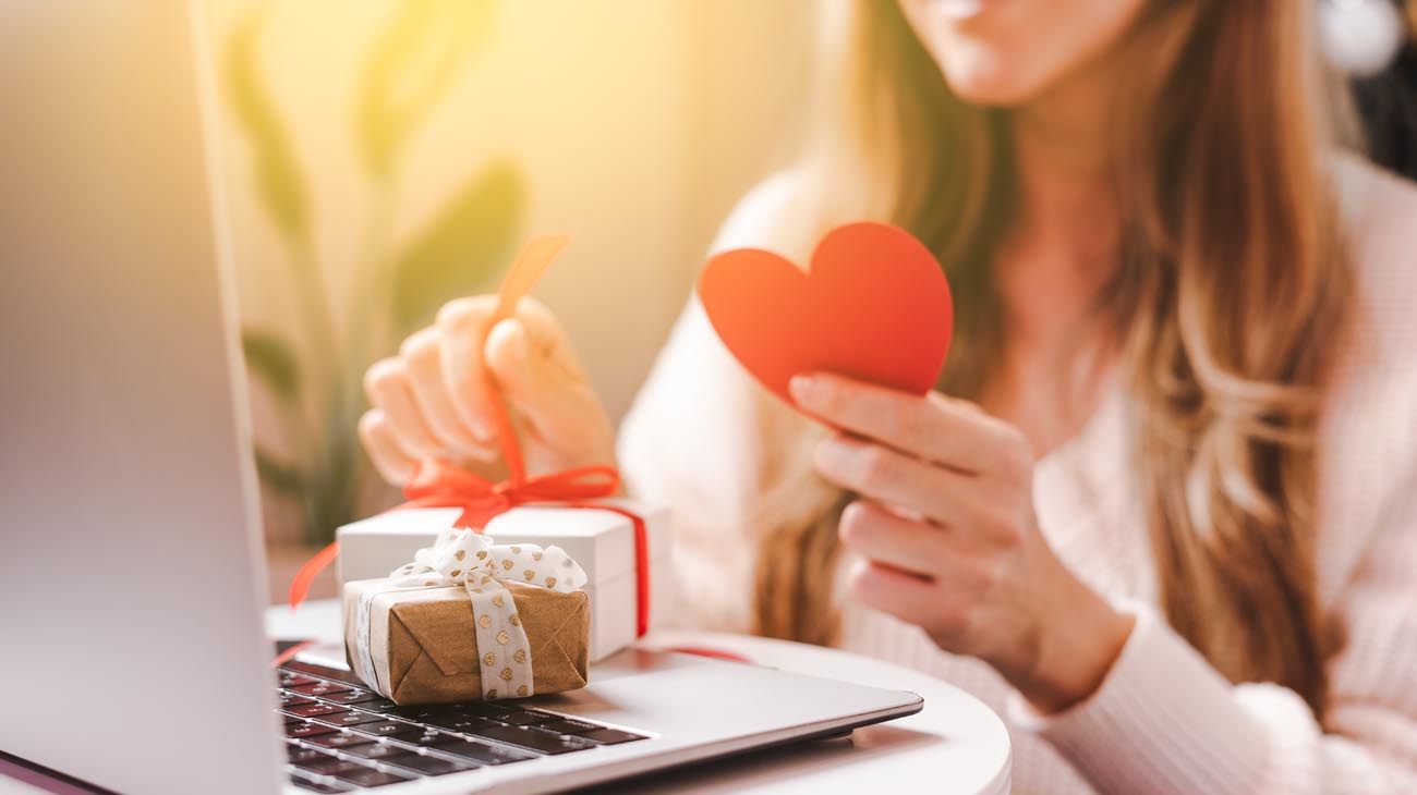 San Valentín 2024: los regalos llegan con aumentos de hasta 383% con respecto al año pasado