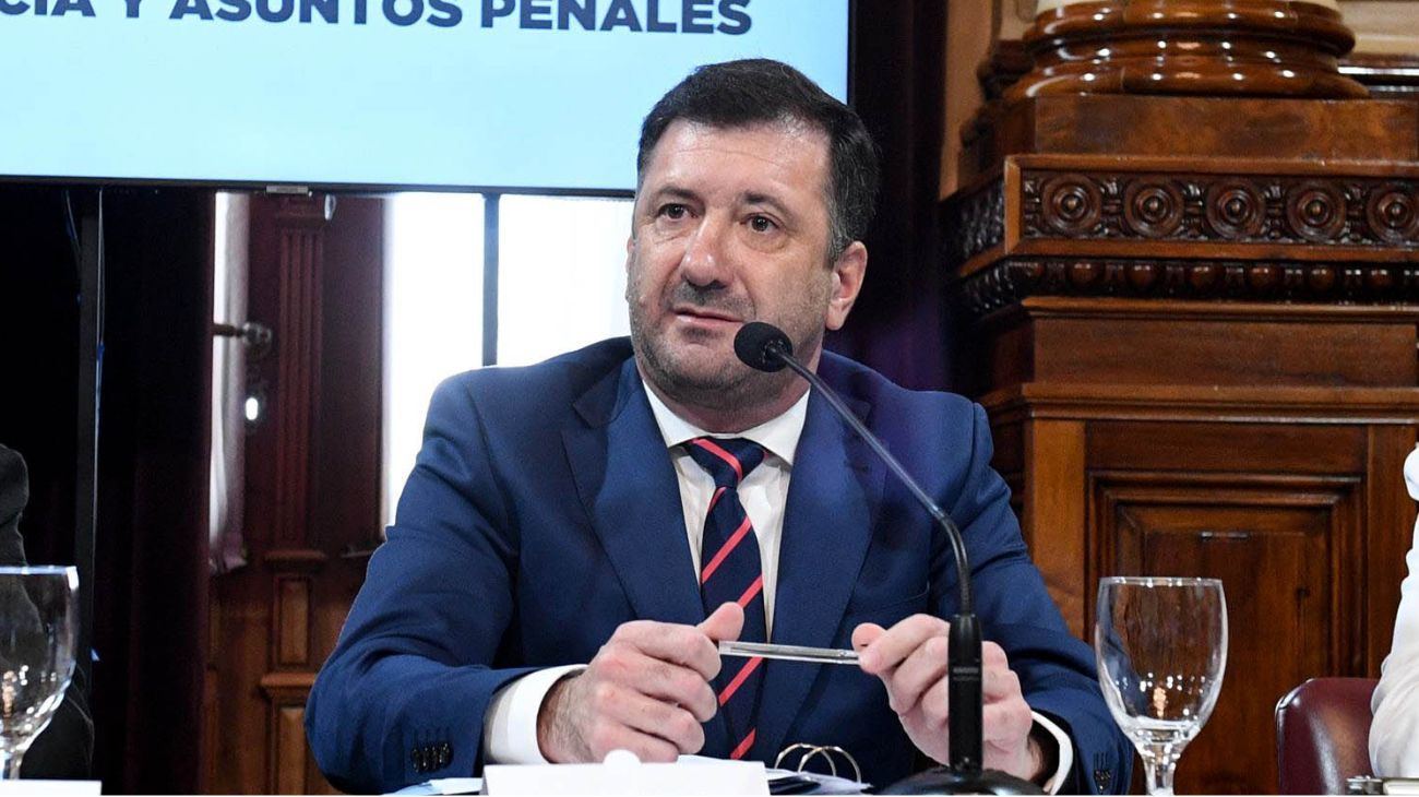 Edgardo Kueider: "Hay que preguntarse cómo pudo llegar Milei al gobierno"