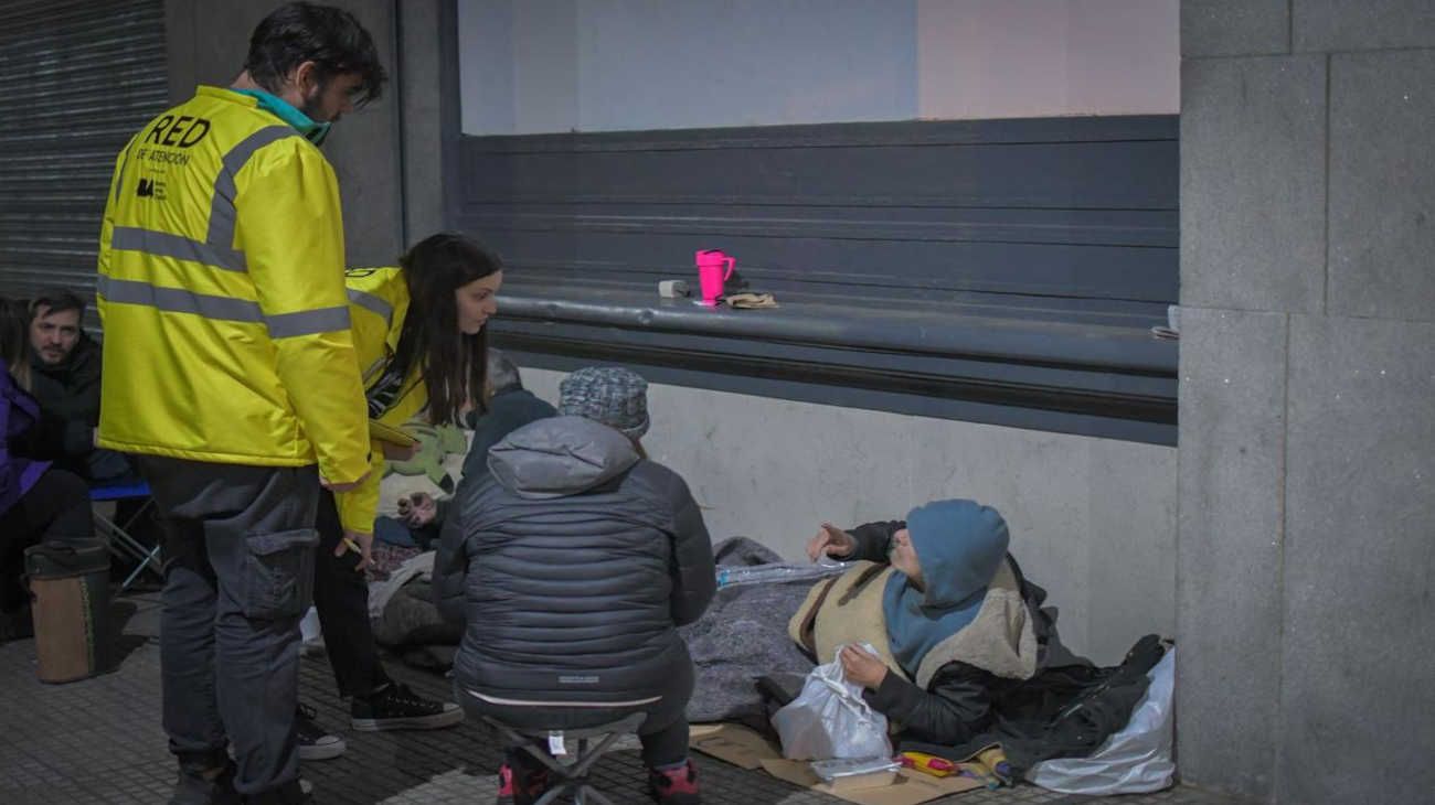 Ola Polar: dónde llamar si se encuentran personas en situación de calle