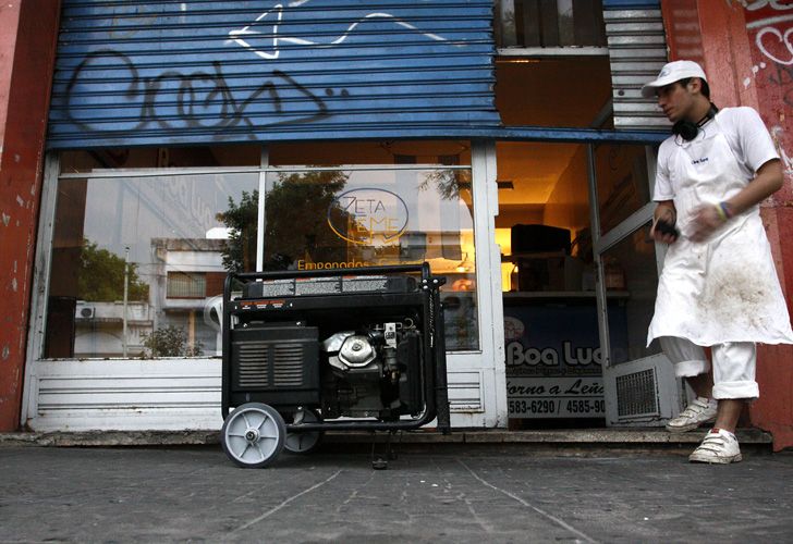 A mediados de enero, sigue el drama de los cortes de luz