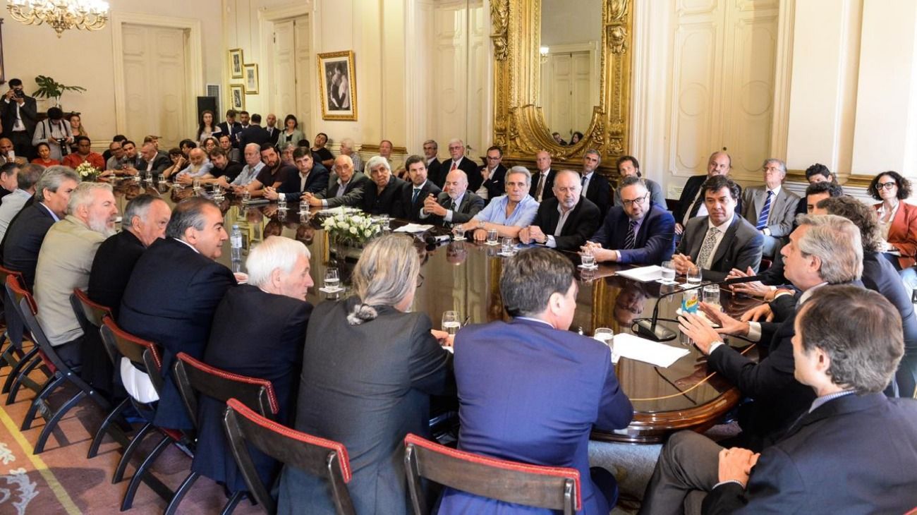 Cumbre de la CGT: sindicatos pedirán paritarias adicionales, pero por separado