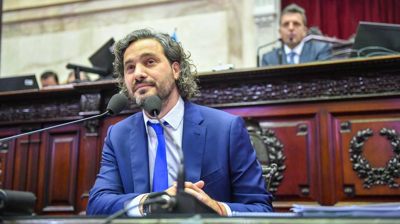 Cafiero apuntó a Santilli y Vidal: "Tratan de no hacerse cargo de su pasado"