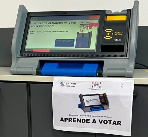 Ciudad de Buenos Aires: se habilitaron 150 lugares para practicar el voto electrónico