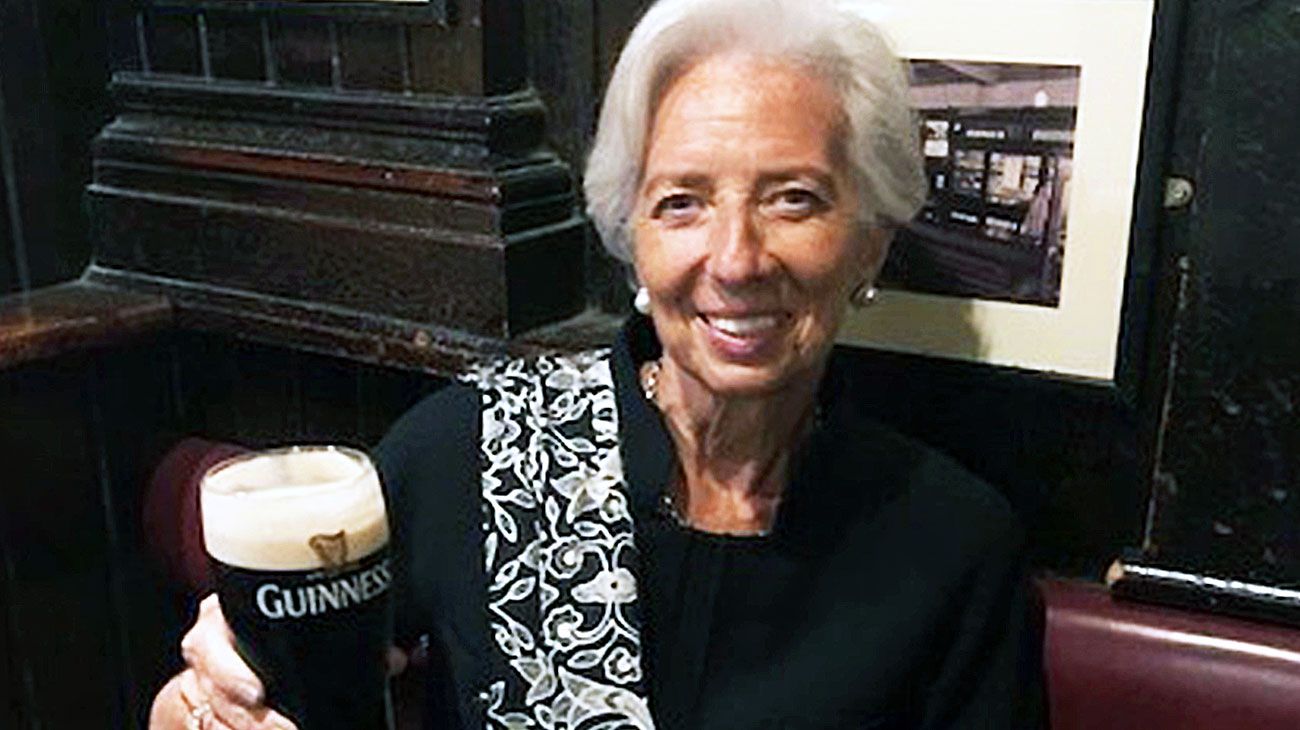La vida secreta de Christine Lagarde secreta: fue campeona de nado sincronizado