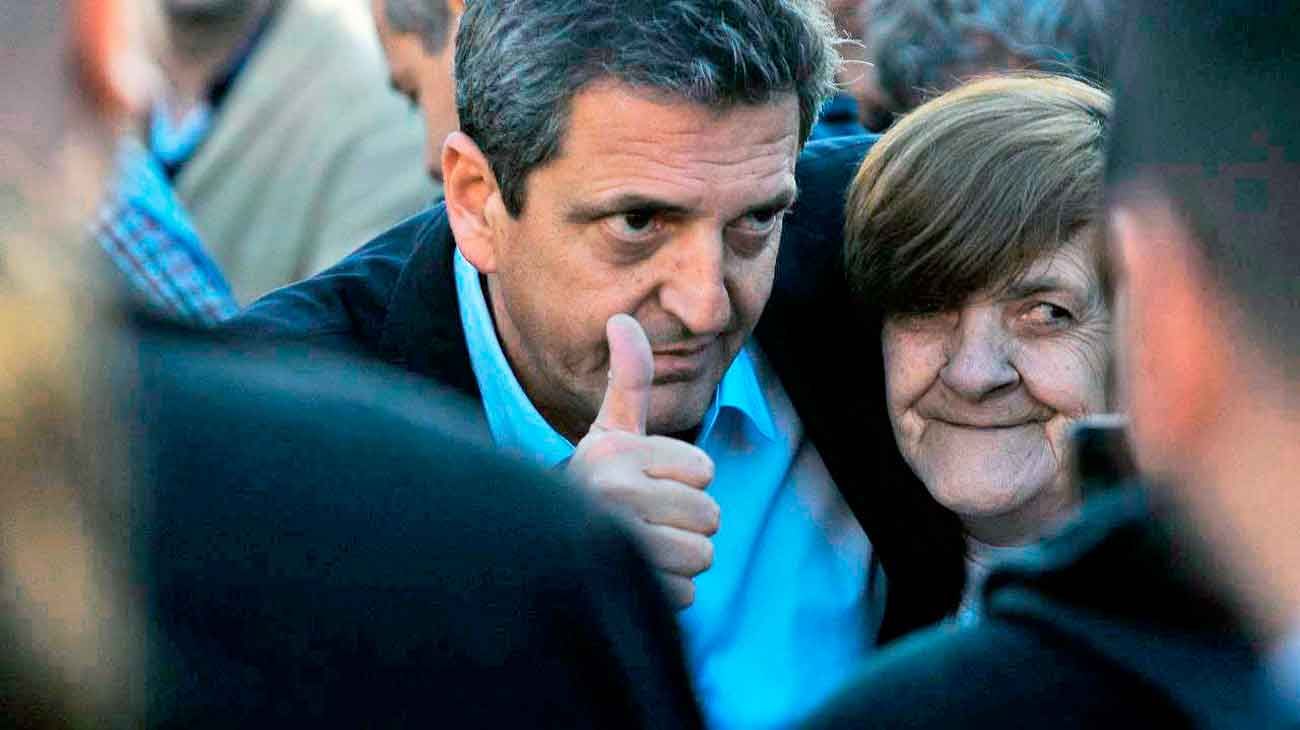 Sergio Massa dio el presente en Plaza de Mayo para solidarizarse con Cristina Kirchner