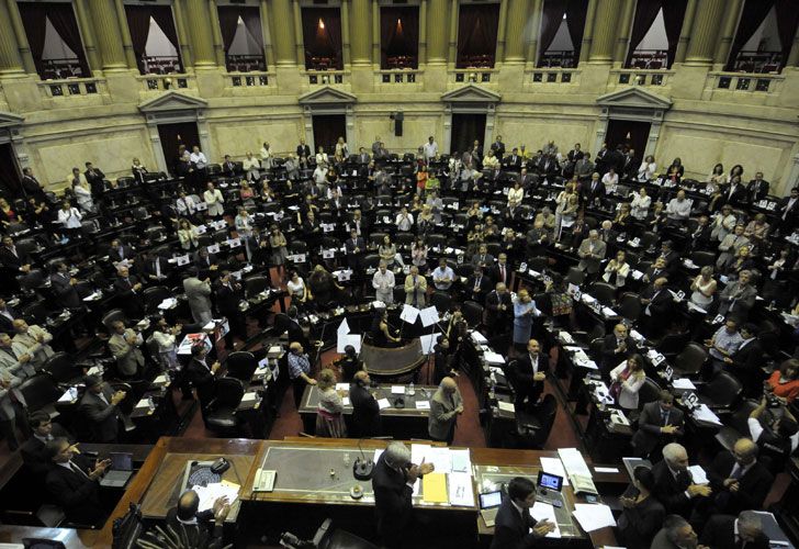 Agustín Rossi justificó la asistencia de los dos #DipuQuórum en la Cámara