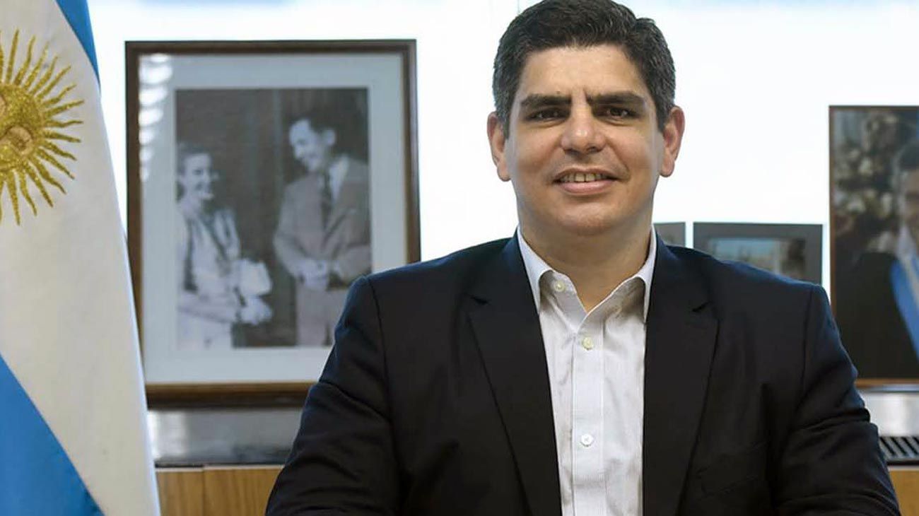 Aparicio, un nombre para ordenar números y cargos