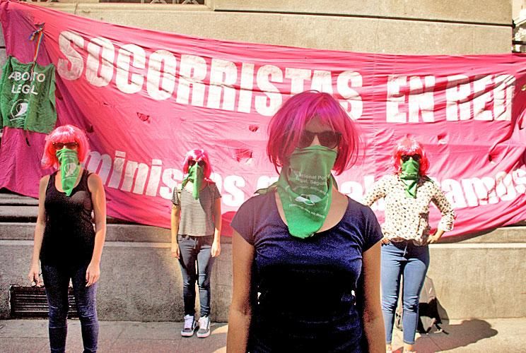 Socorristas del aborto: ayudan a mujeres a interrumpir sus embarazos