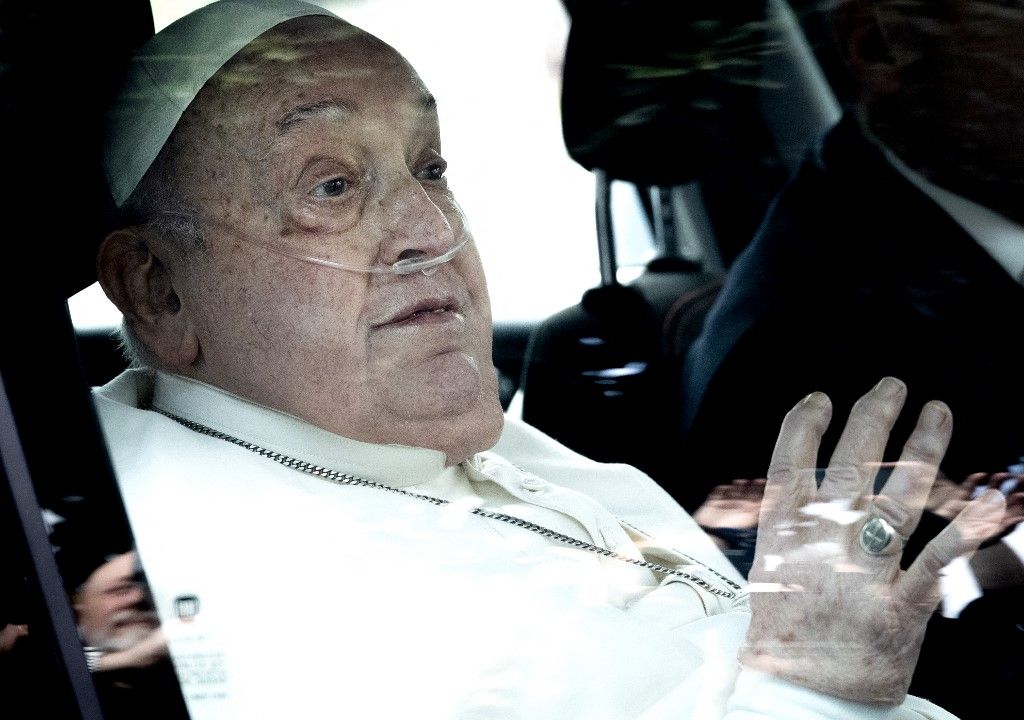 Desde el Vaticano revelaron cómo es el estado de salud del papa Francisco tras recibir el alta médica