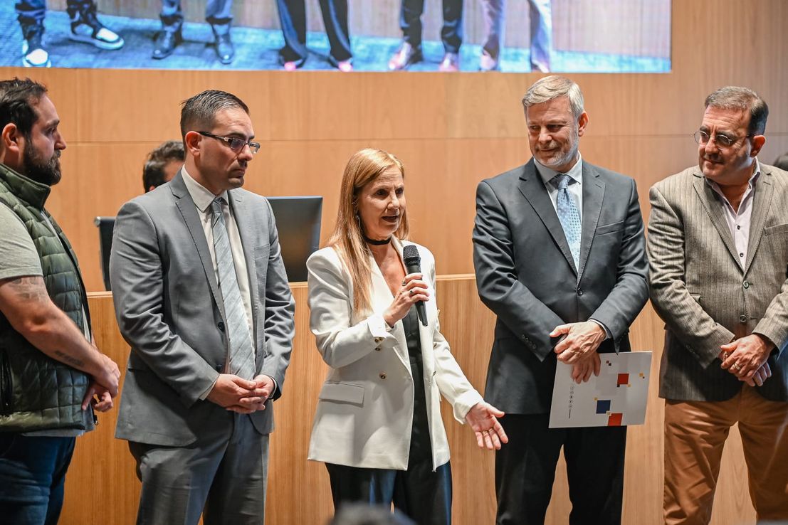 El Concejo Deliberante de Córdoba destacó la trayectoria de Laura Battistelli