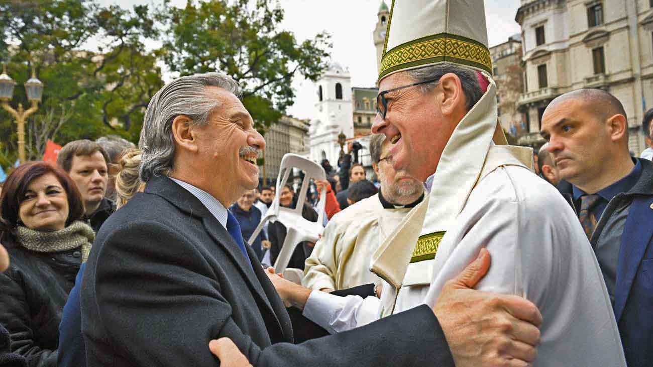 García Cuerva asumió con un mensaje antigrieta