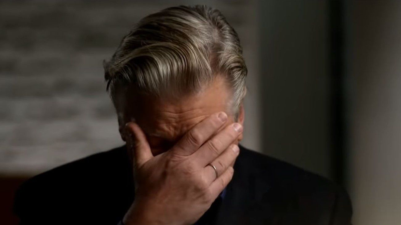 Alec Baldwin, cada vez más complicado: el FBI concluyó que fue quien disparó en la tragedia de la película “Rust”