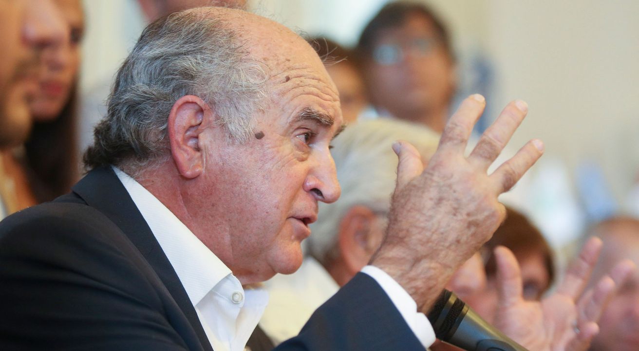 Parrilli sobre las sesiones virtuales: "Si la Corte dice que no, la vicepresidenta tomará una decisión"