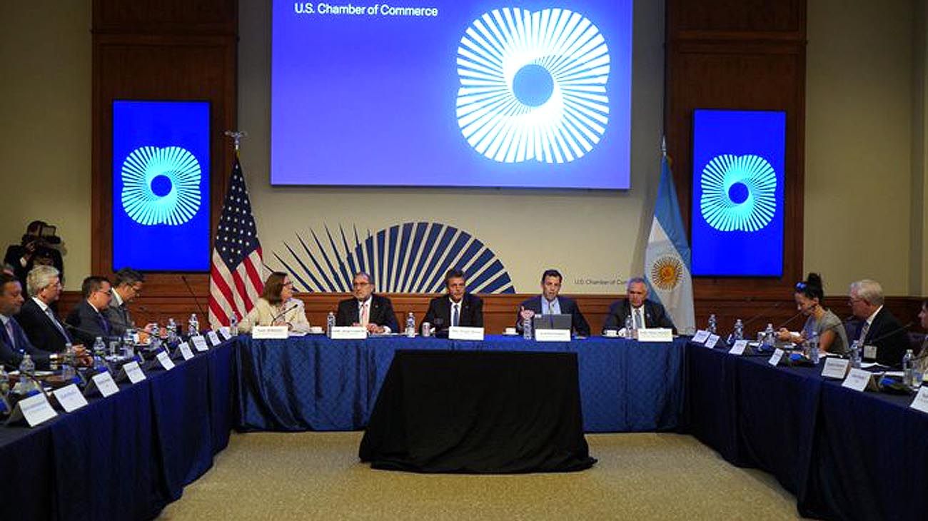 Massa sigue en EE.UU buscando inversiones: se reunió con 30 empresarios de la AmCham