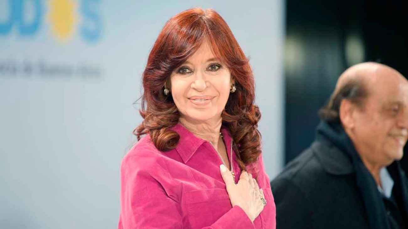 CFK se enteró en el acto pero siguió con el discurso