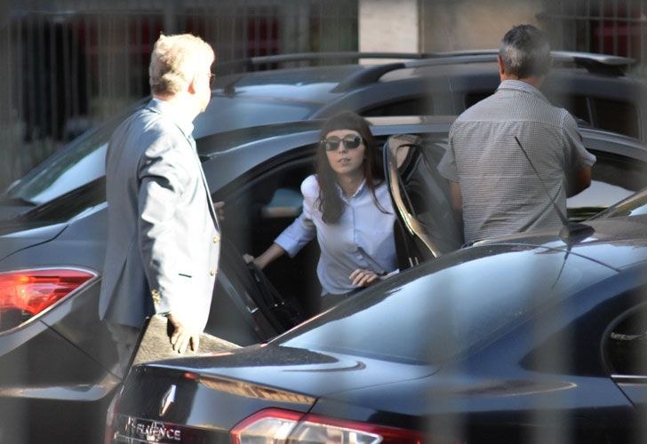 Florencia K pidió que le paguen "salarios adeudados"