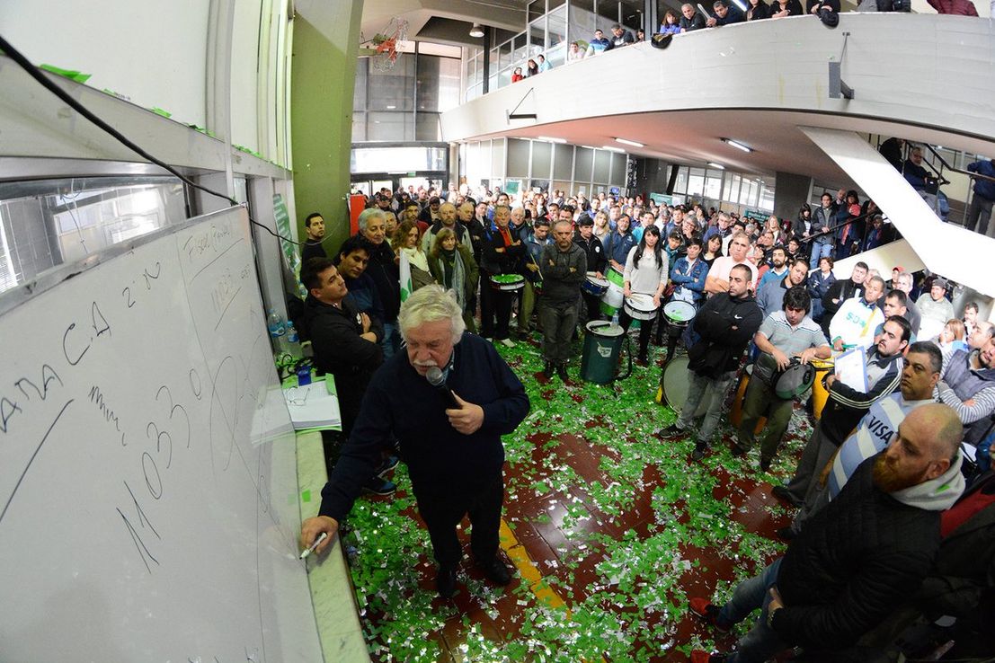 Mestre vs. Suoem: una “disputa” que esconde los pases a planta y las horas extra