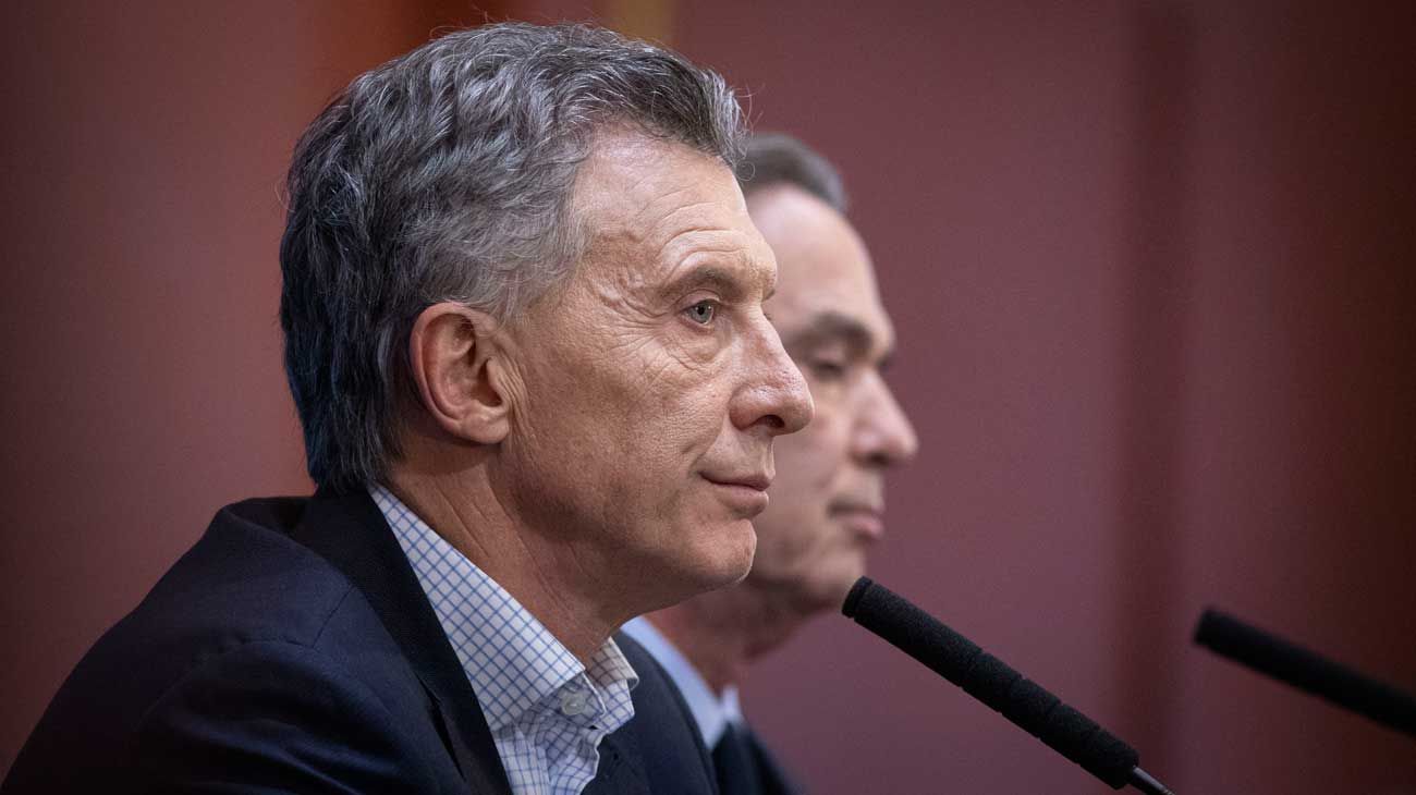 Re perfilados a reestructurar la deuda