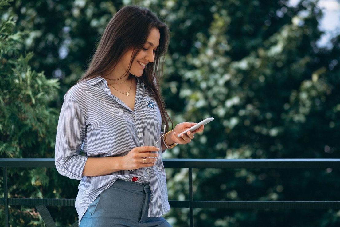 Snaptube en 2025: cómo funciona y las 6 mejores apps para descargar videos y música en Android