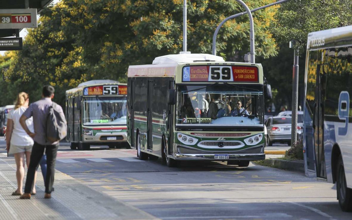 Paro de colectivos: que líneas funcionan y cuáles no este martes 6 de mayo