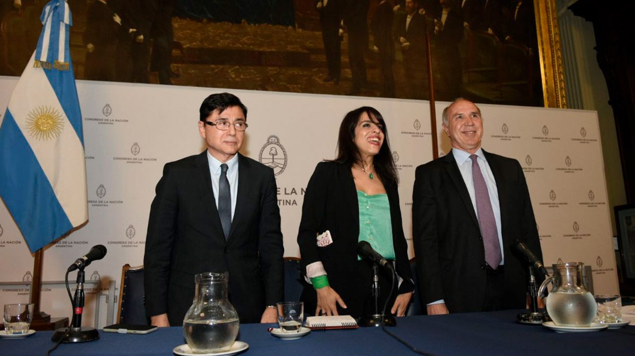 Victoria Donda, Jorge Fontevecchia y Lorenzetti debatieron en la Cámara de diputados