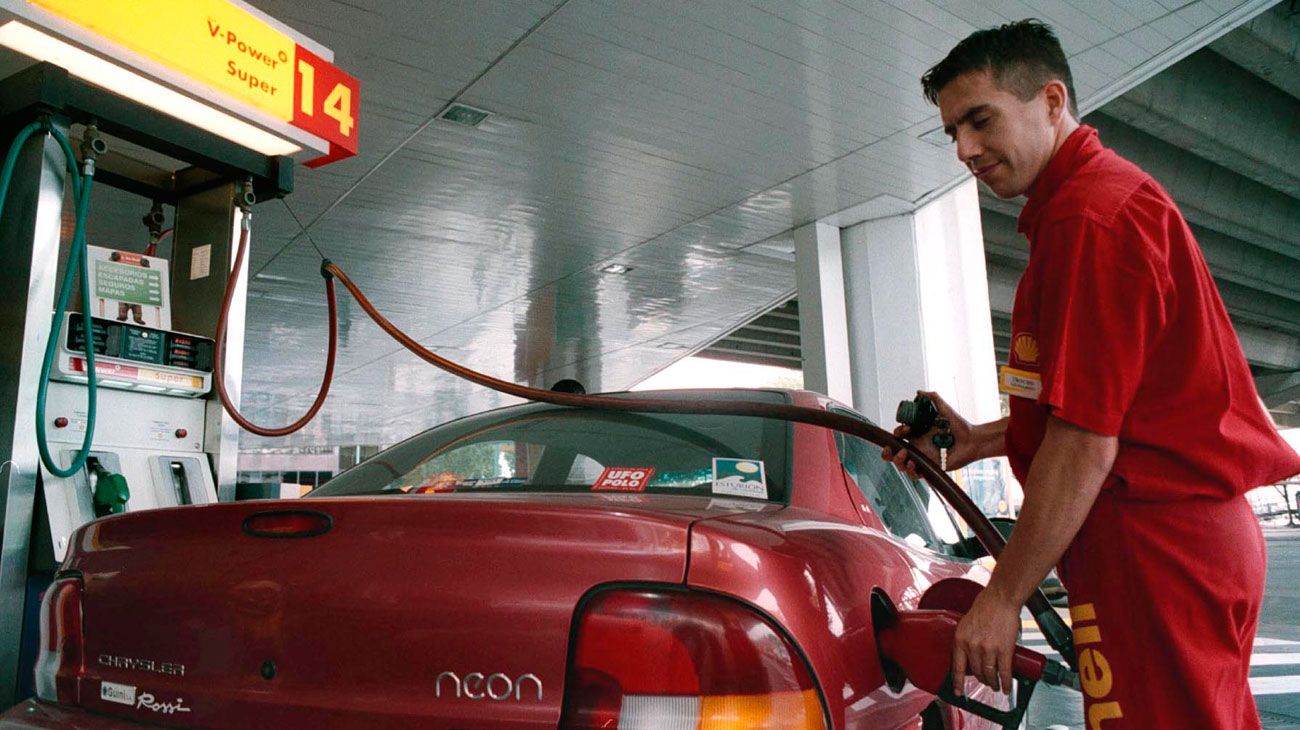 Cuánto cobra un trabajador de estación de servicio en enero de 2026