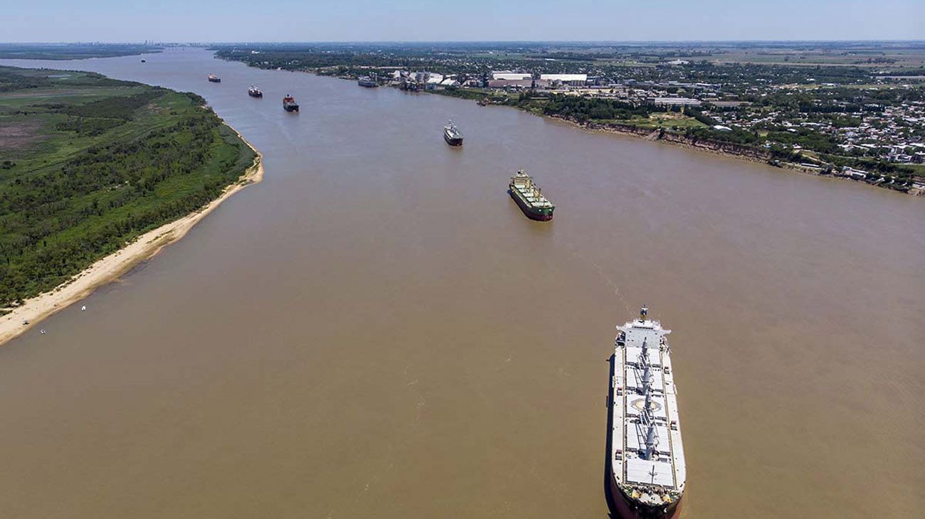 El Gobierno toma el control de la Hidrovía del río Paraná por un año